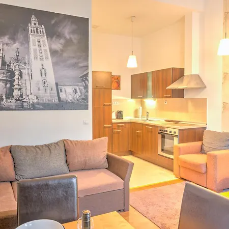 Center Apart-hotel