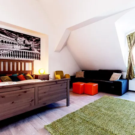 Apart-hotel Center 4*